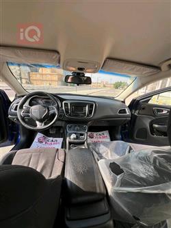 کرایسلەر 200